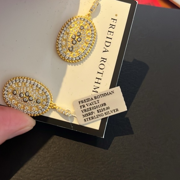 Freida Rothman 14Karat Gold Plated Sterling Silver Clover Shield Earings New - Picture 4 of 9